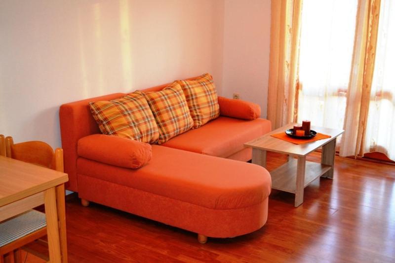 Apartments Belic With Pool Jelsa  Esterno foto